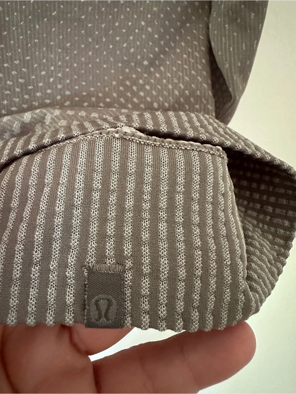 Lululemon Rest Less Cropped Half-Zip Grid Warp Rover / Raw size 6